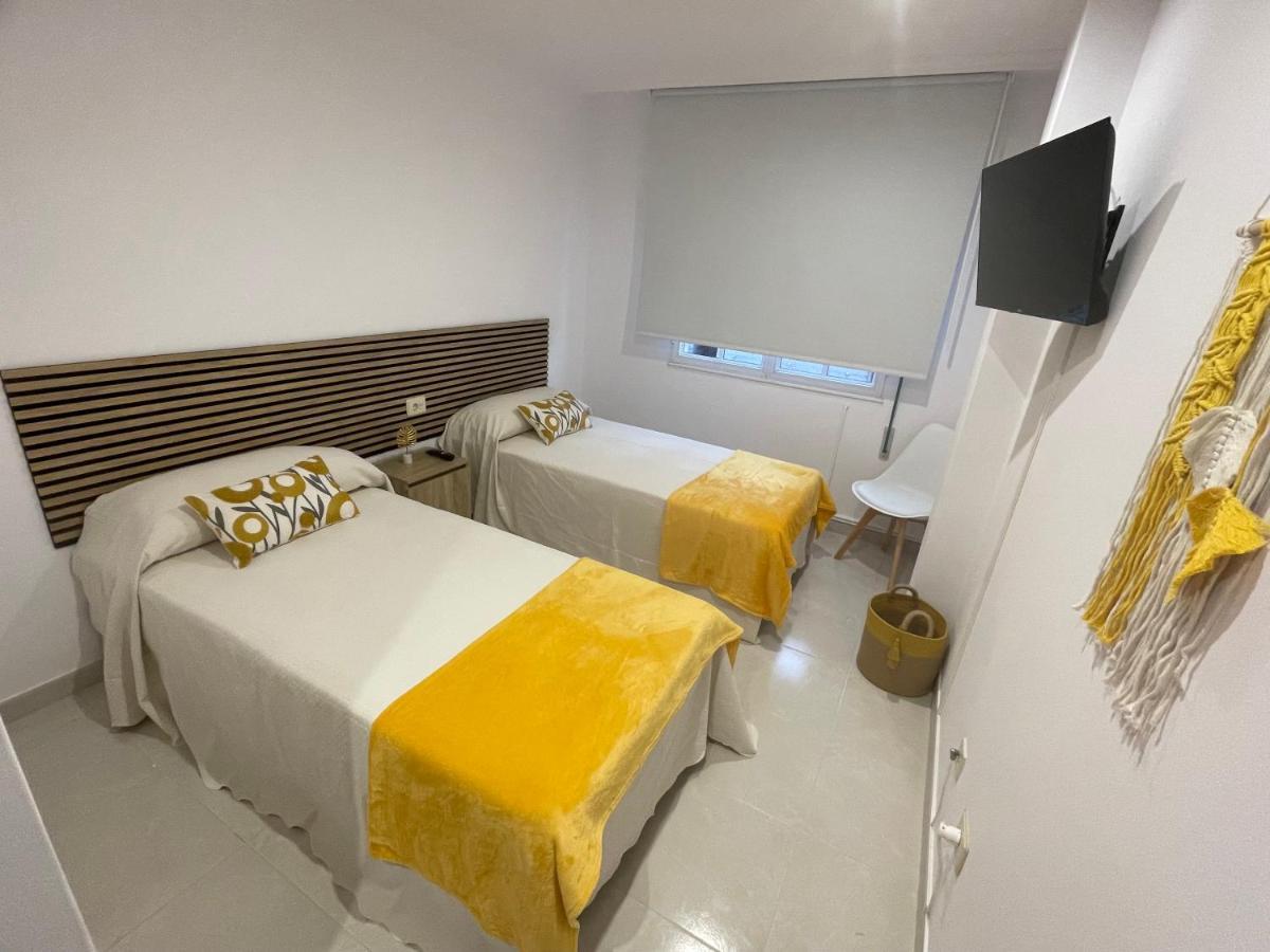 Apartamentos Demar Luis Casais โอโกรเบ ภายนอก รูปภาพ