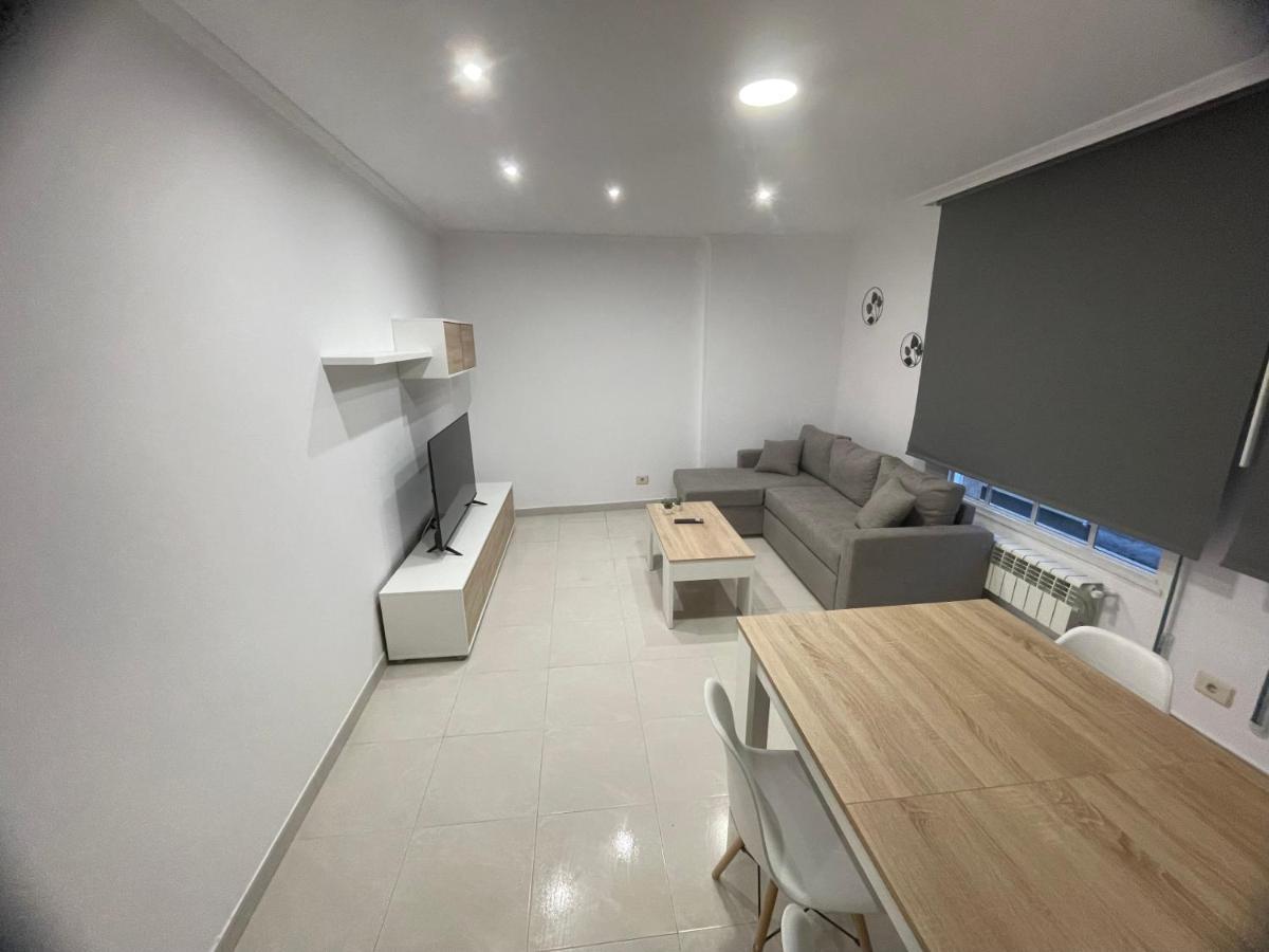 Apartamentos Demar Luis Casais โอโกรเบ ภายนอก รูปภาพ